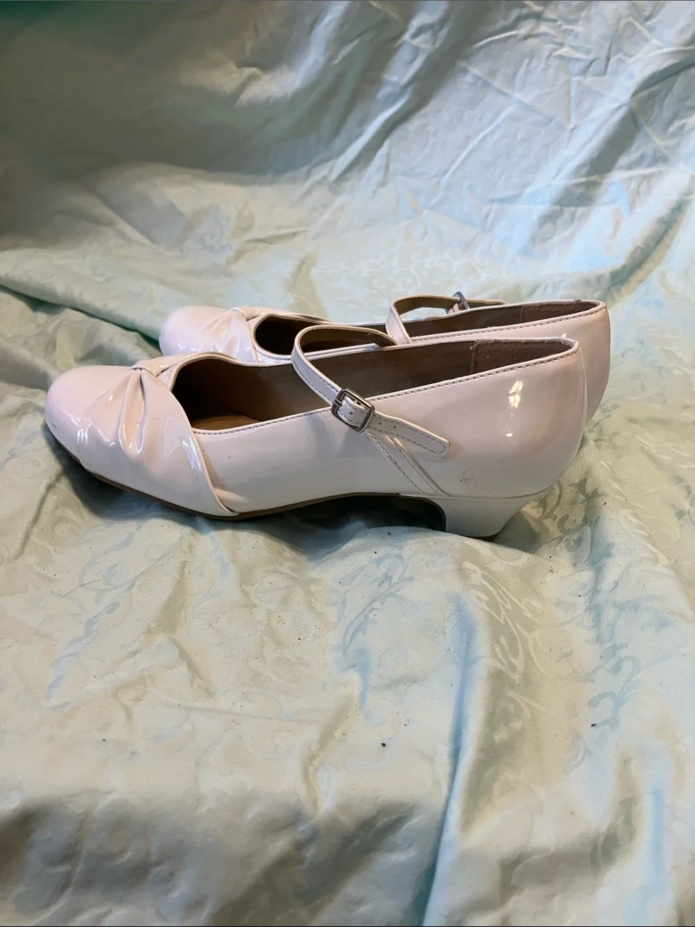 The Children's Place White Patent Mary Jane Flats with Knot Detail